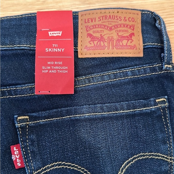 Levi’s vintage soft 711 skinny size 27 - Picture 6 of 8